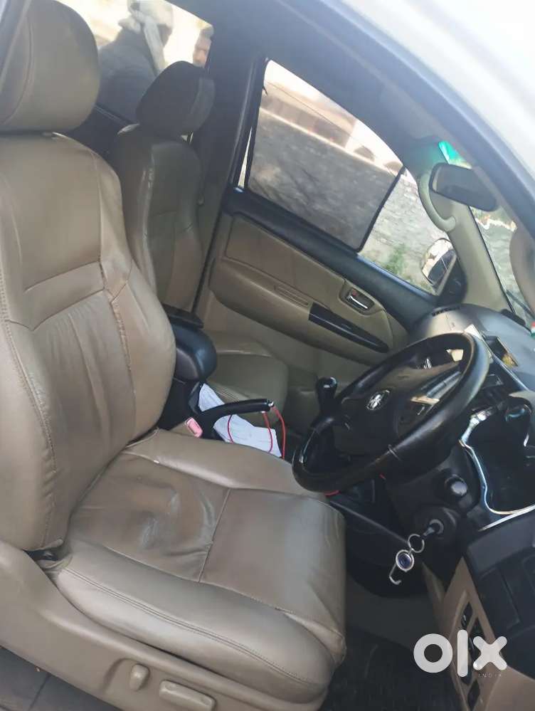 Toyota Fortuner Legender 2014 Diesel Well Maintained