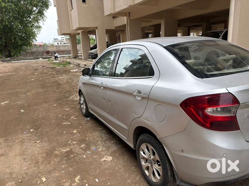 2016 Ford Aspire Titanium Blu