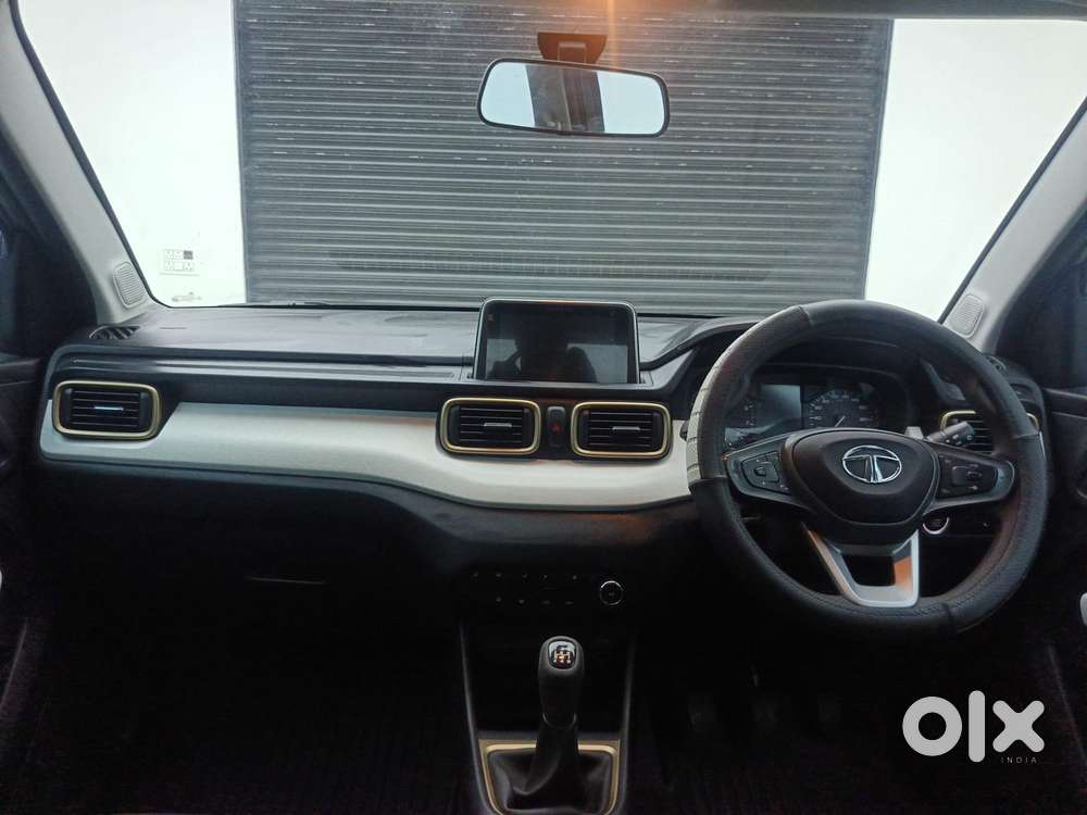 Tata Punch Accomplished, 2023, Petrol