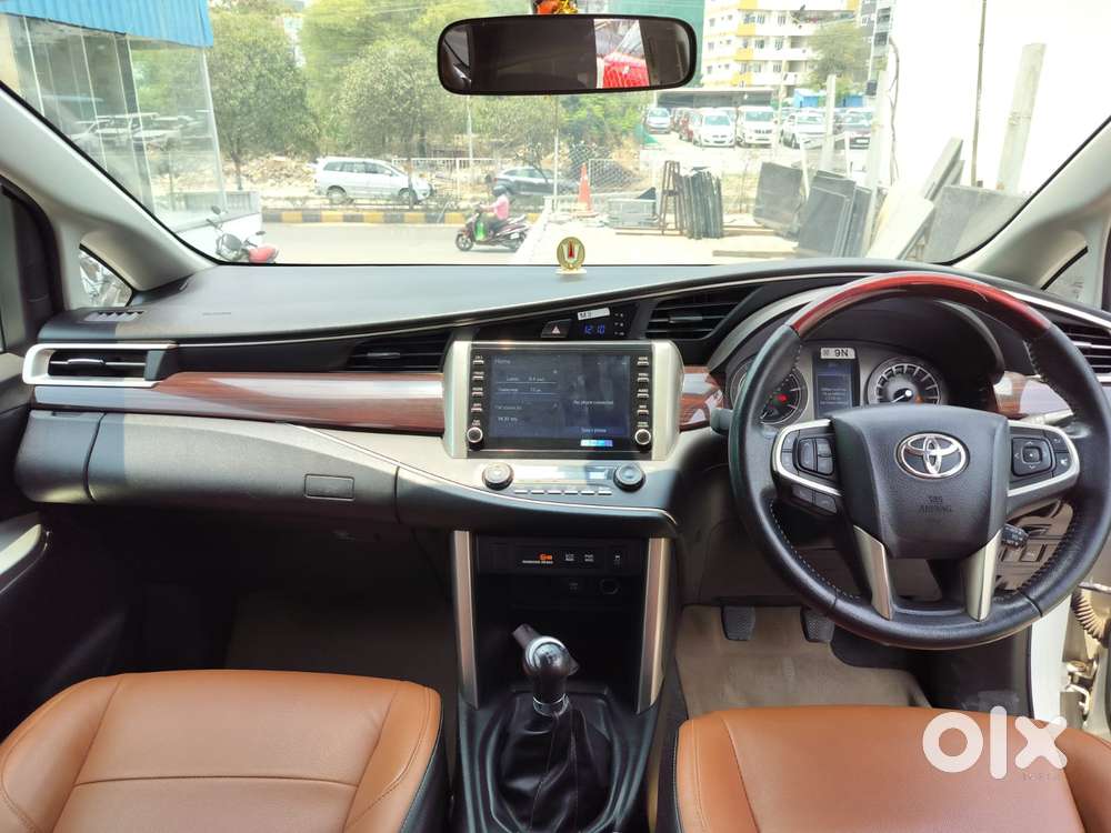 Toyota Innova Crysta 2.4 Z 7 Str, 2022, Diesel