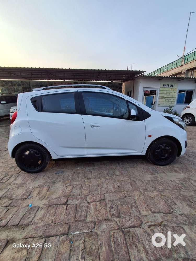 Chevrolet Beat Lt Petrol, 2016, Cng & Hybrids