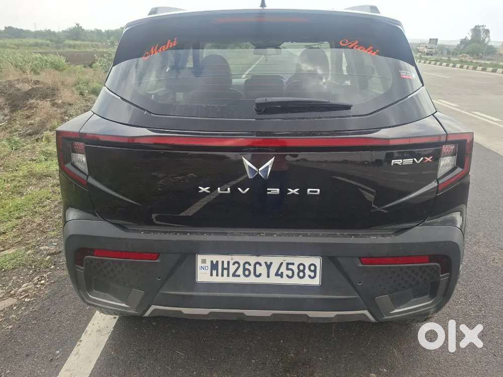 Mahindra Xuv 3xo Revx-a Pg Mt 2026