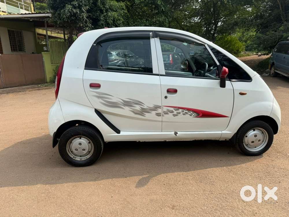 Tata Nano Petrol 2016