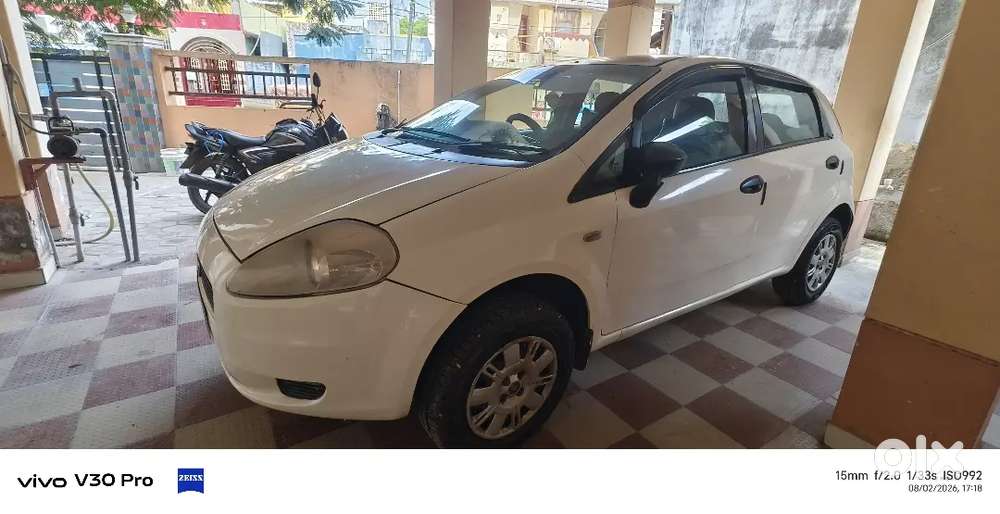 Fiat Punto Active 2010 Car