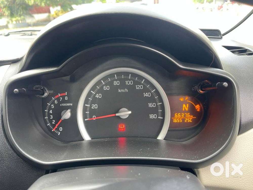 Maruti Suzuki Celerio 1.0 Vxi Amt, 2016, Petrol