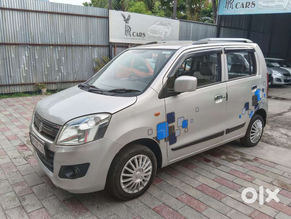 Maruti Suzuki Wagon R Vxi Opt, 2017, Petrol