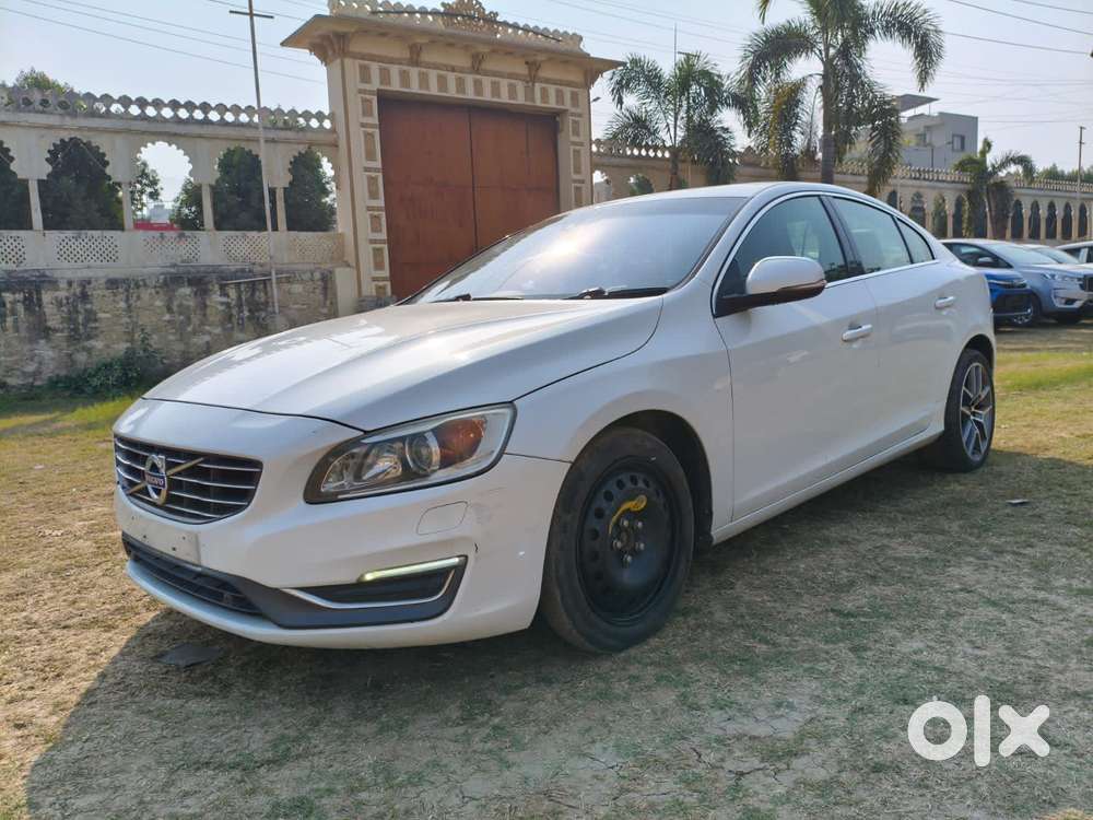 Volvo S60 D5 Kinetic, 2015, Diesel