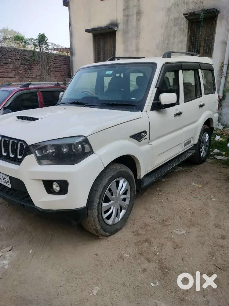 Mahindra Scorpio S7 2018