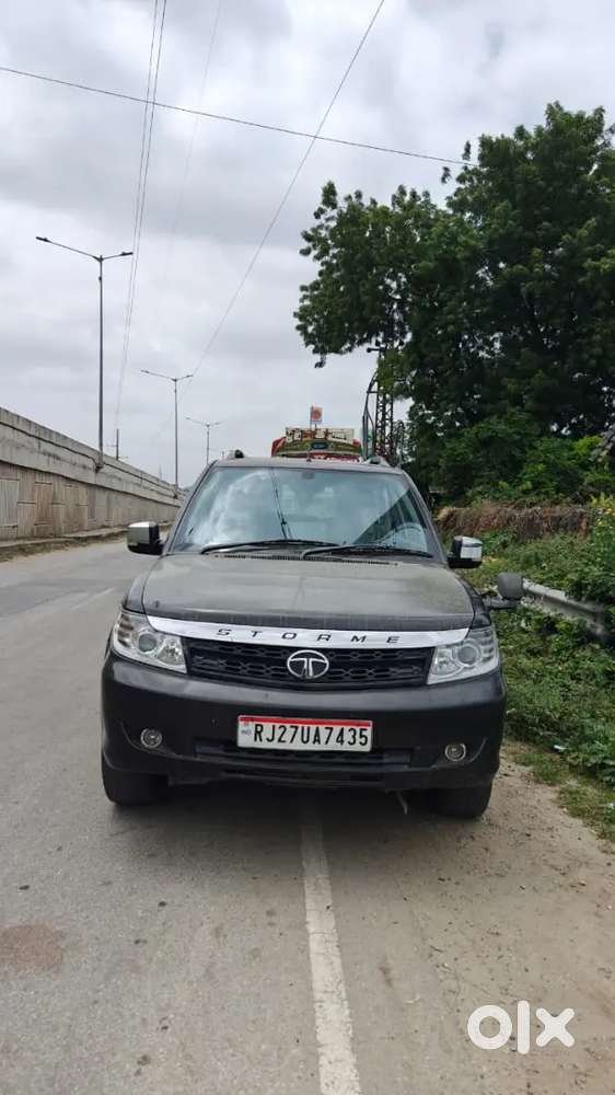 Tata Safari Storme 2.2 2015 Car