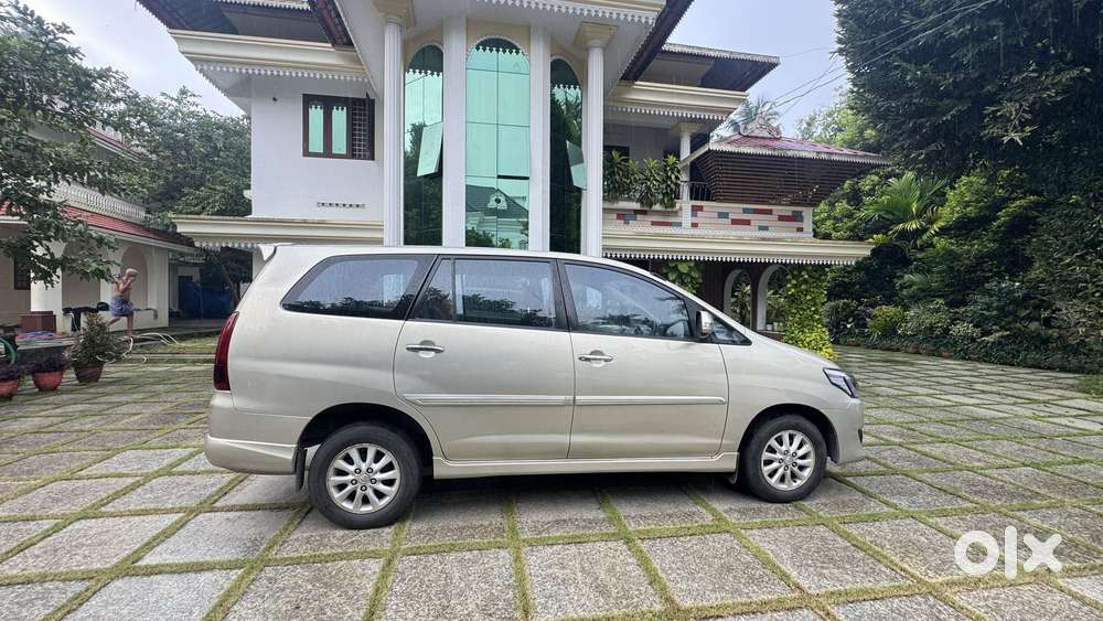 Toyota Innova 2.5 V 7 Str, 2013, Diesel