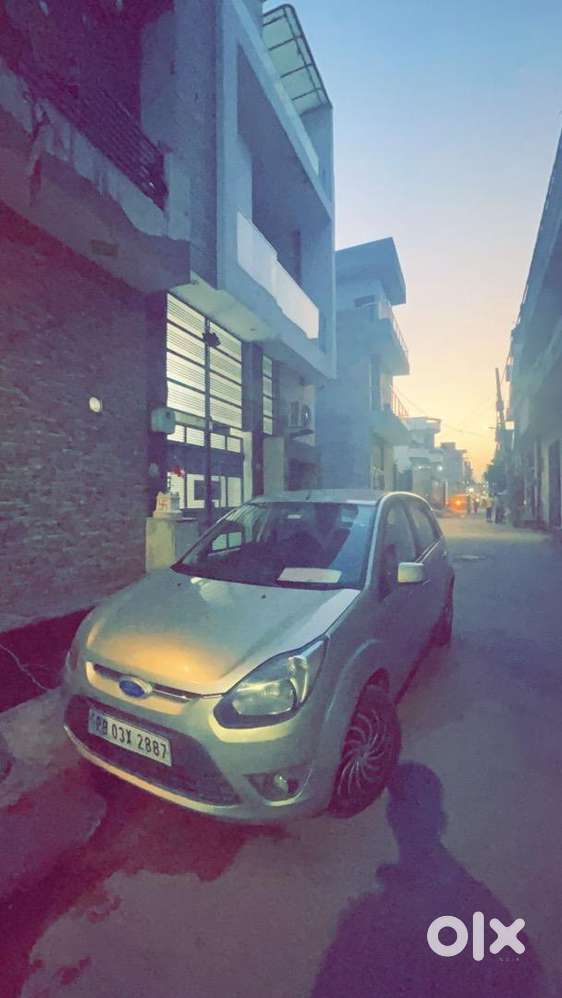 Ford Figo 2011 Diesel 84000 Km Driven