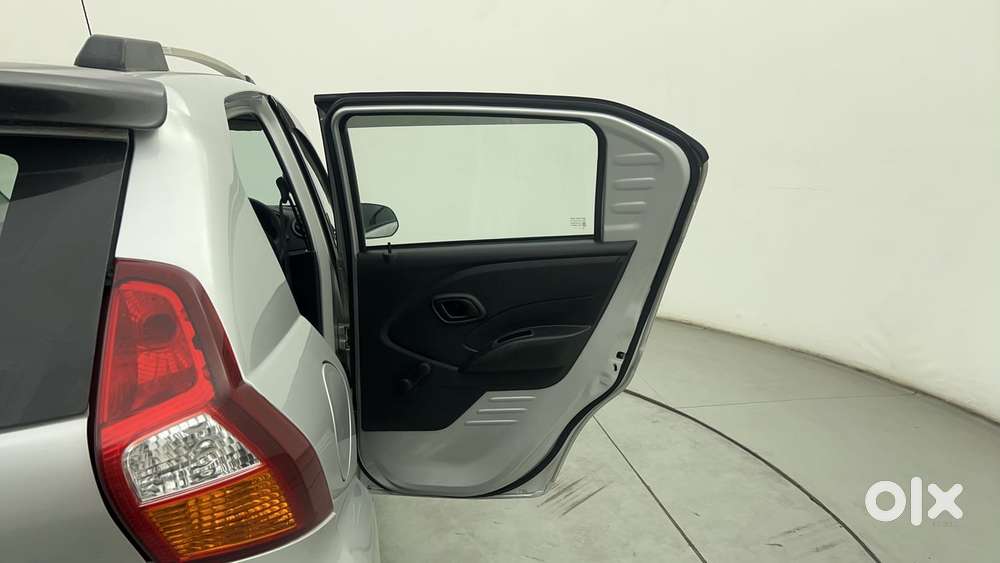 Datsun Redigo Gold Limited Edition, 2017, Petrol