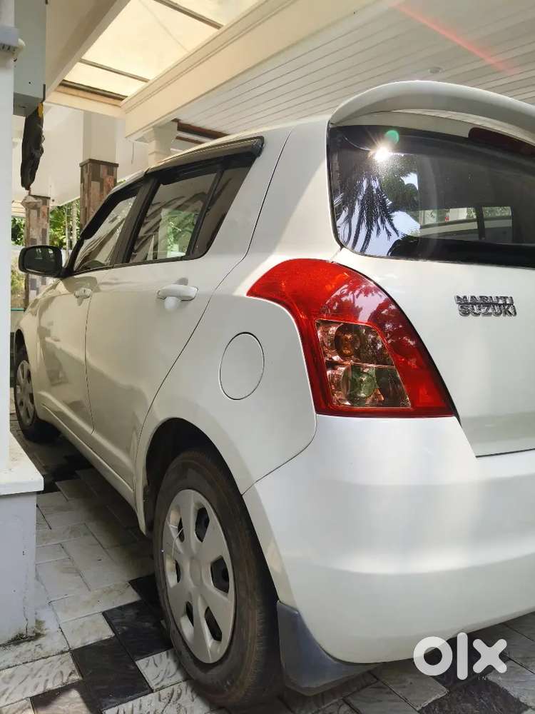 Swift 1.2 Lxi Petrol 2nd Owner 2010