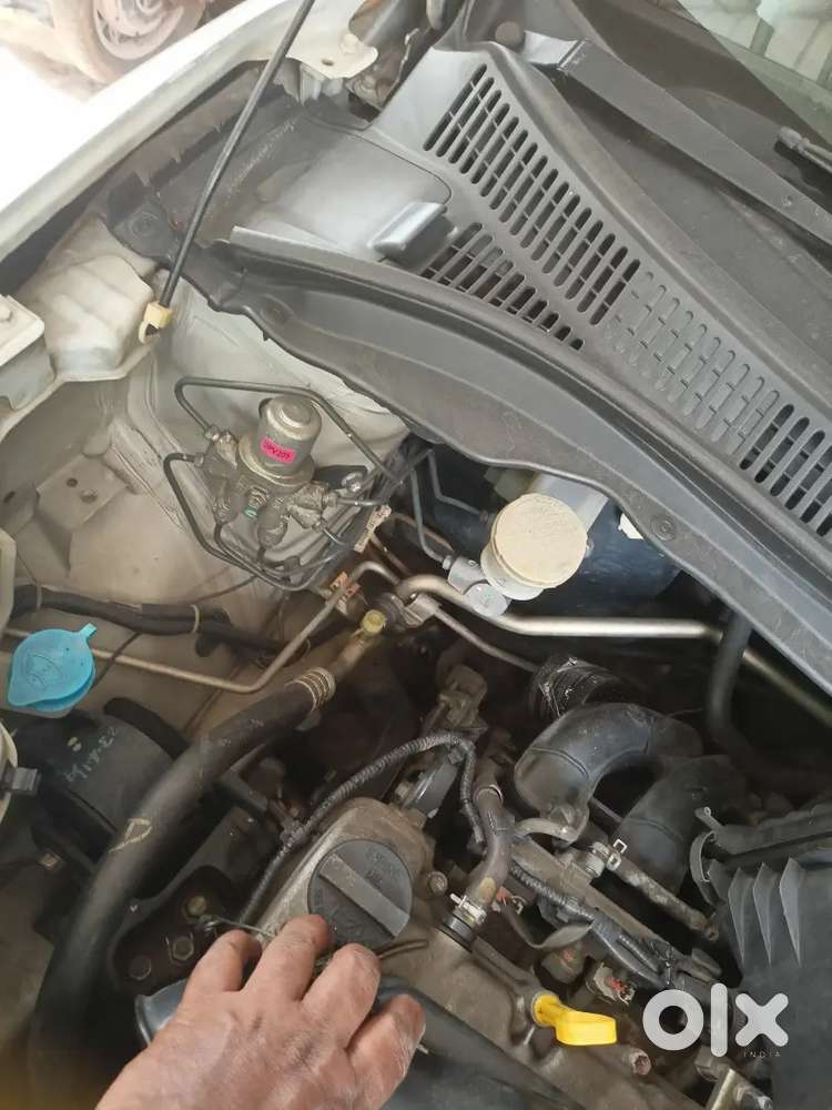 Maruti Suzuki Dzire 2011