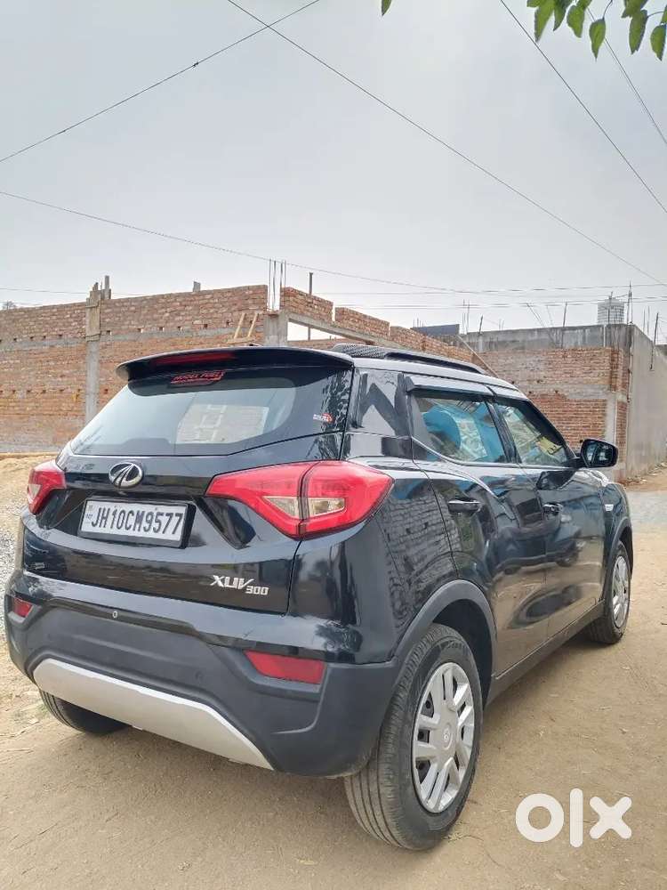 Mahindra Xuv300 2022 Diesel 23879 Km Driven