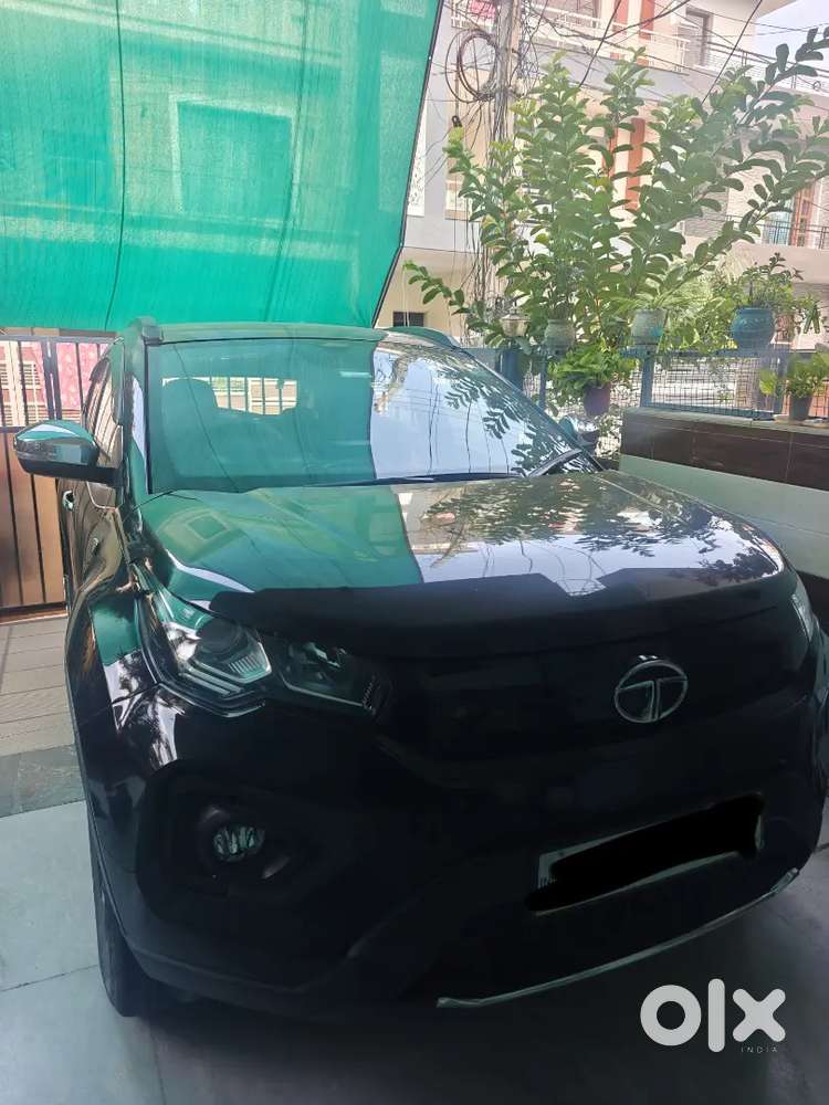 Tata Nexon Dark Edition 2023 Petrol 27000 Km Driven