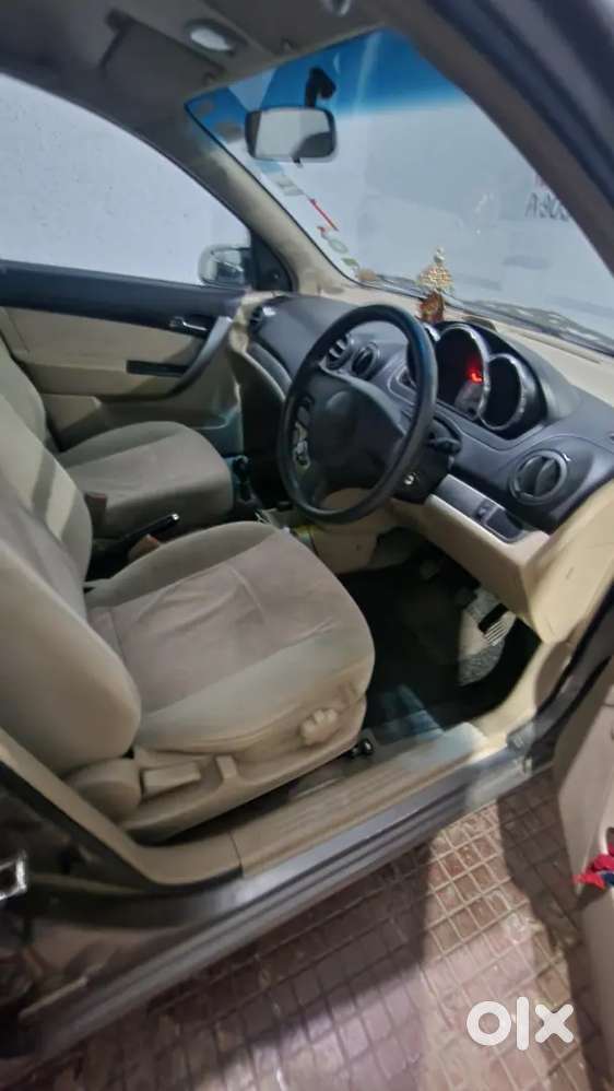 Chevrolet Aveo 2010 Petrol 65000 Km Driven Registration Till 2030