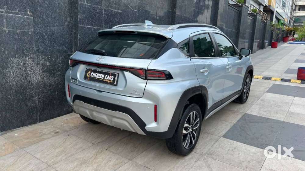 Toyota Urban Cruiser Taisor V 1.0 Petrol Mt, 2025, Petrol