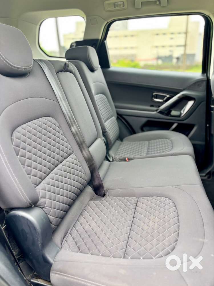 Tata Safari, 2023, Diesel