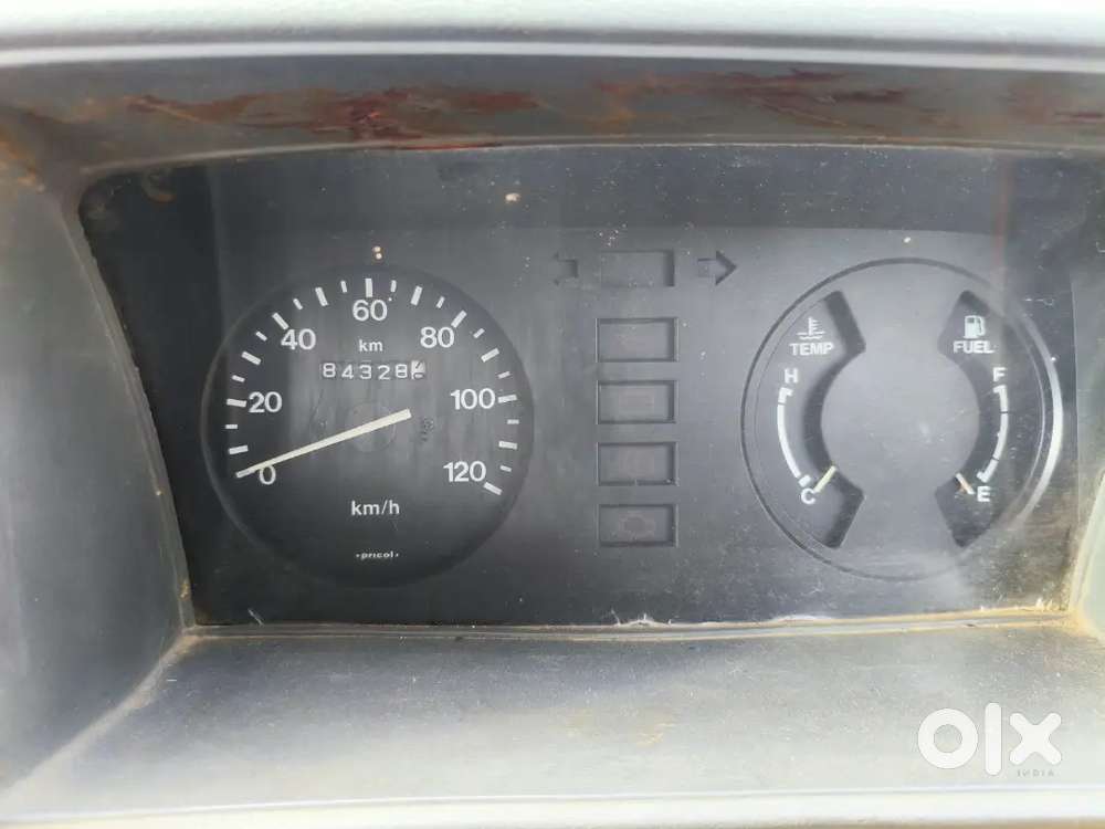 Maruti Suzuki Omni 2001
