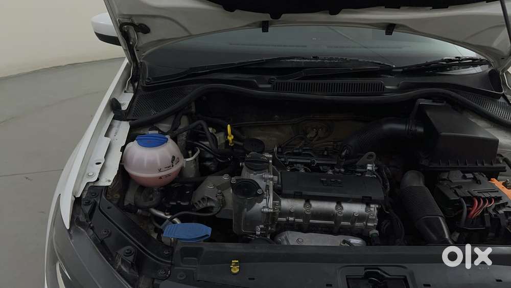 Volkswagen Polo 2009-2013 Petrol Highline 1.2l, 2015, Petrol