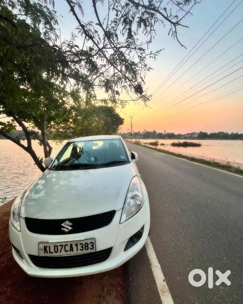 2014 Maruti Suzuki Swift Lxi Manual Petrol