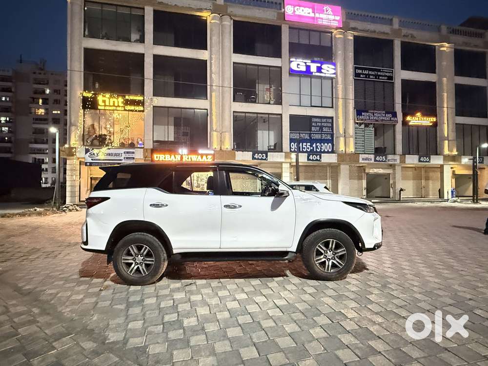 Toyota Fortuner 4x2 At 2.8 Diesel, 2018, Diesel