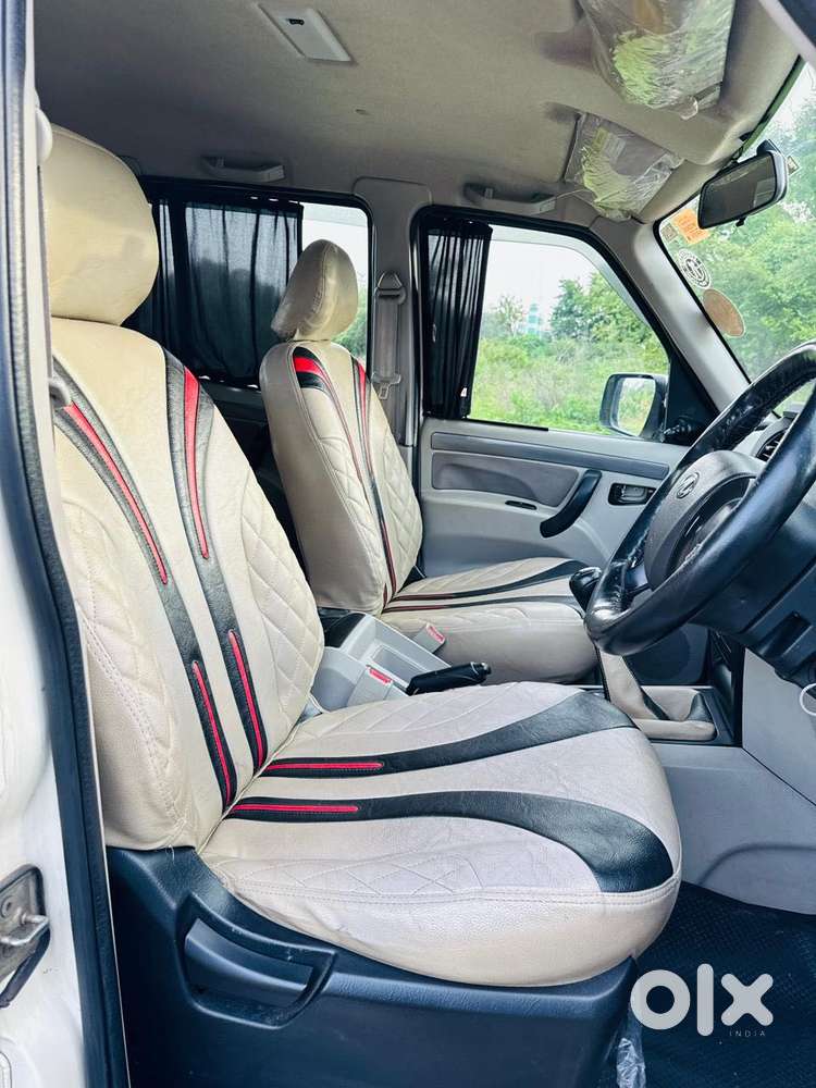 Mahindra Scorpio S4, 2016, Diesel