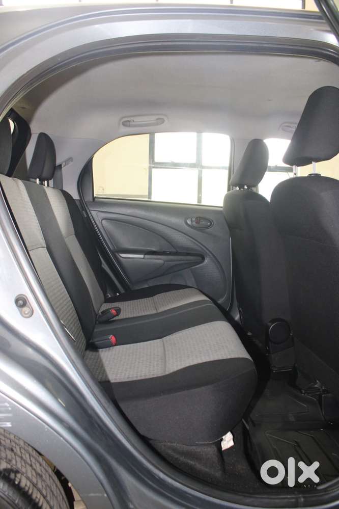 Toyota Etios Liva 2013-2014 G, 2013, Petrol