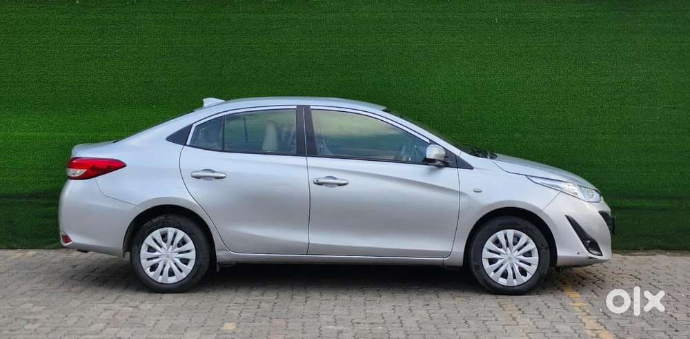 Toyota Yaris, 2022, Petrol