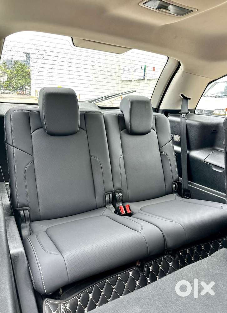 Tata Hexa 2.2 Xta 4x2 7 Str Dual Tone, 2018, Diesel