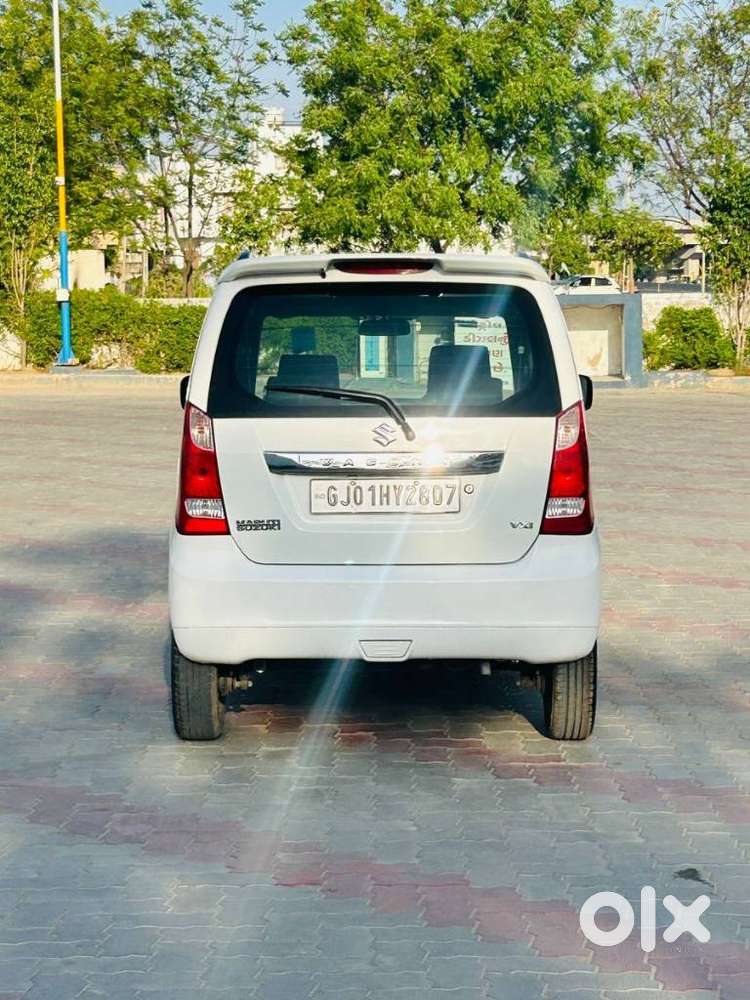 Maruti Suzuki Wagon R Vxi 1.0, 2018, Petrol