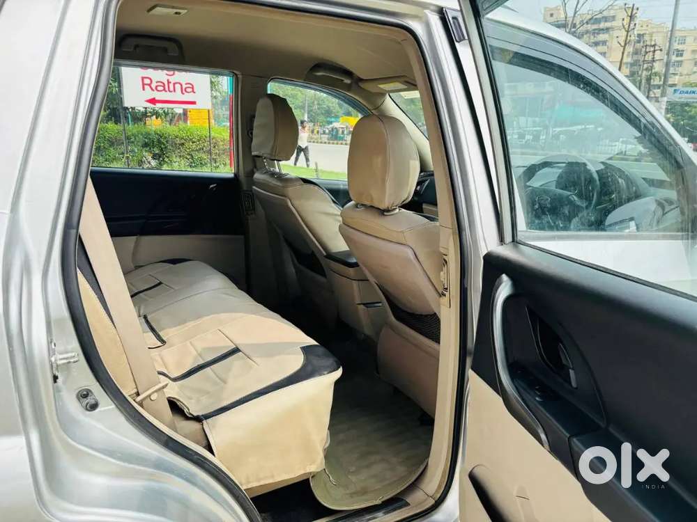 Mahindra Xuv500 2016 Diesel 82000 Km Driven Up No. Perfect Condition