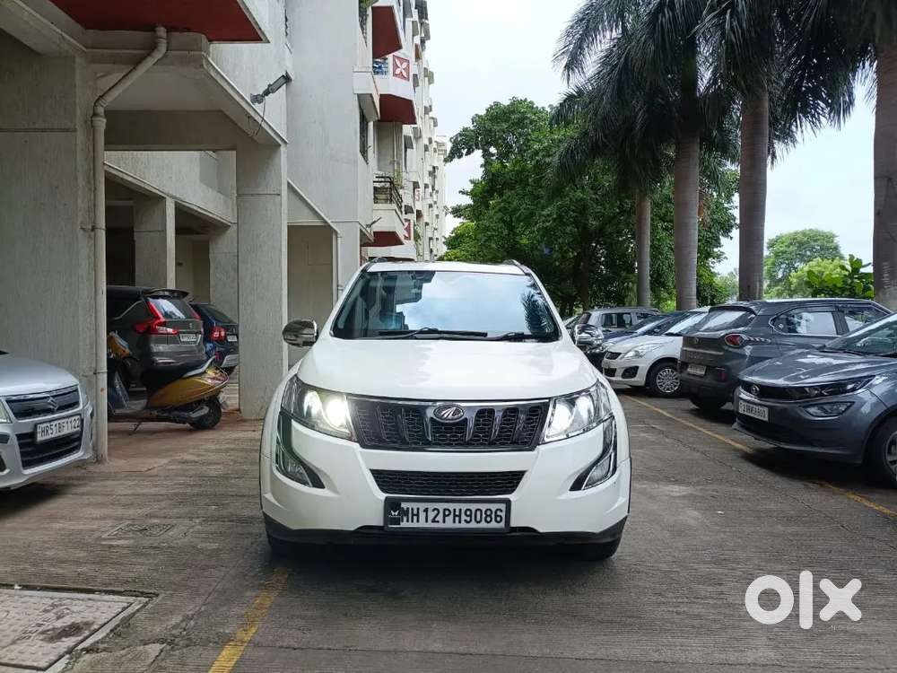 Mahindra Xuv500 W10 2017