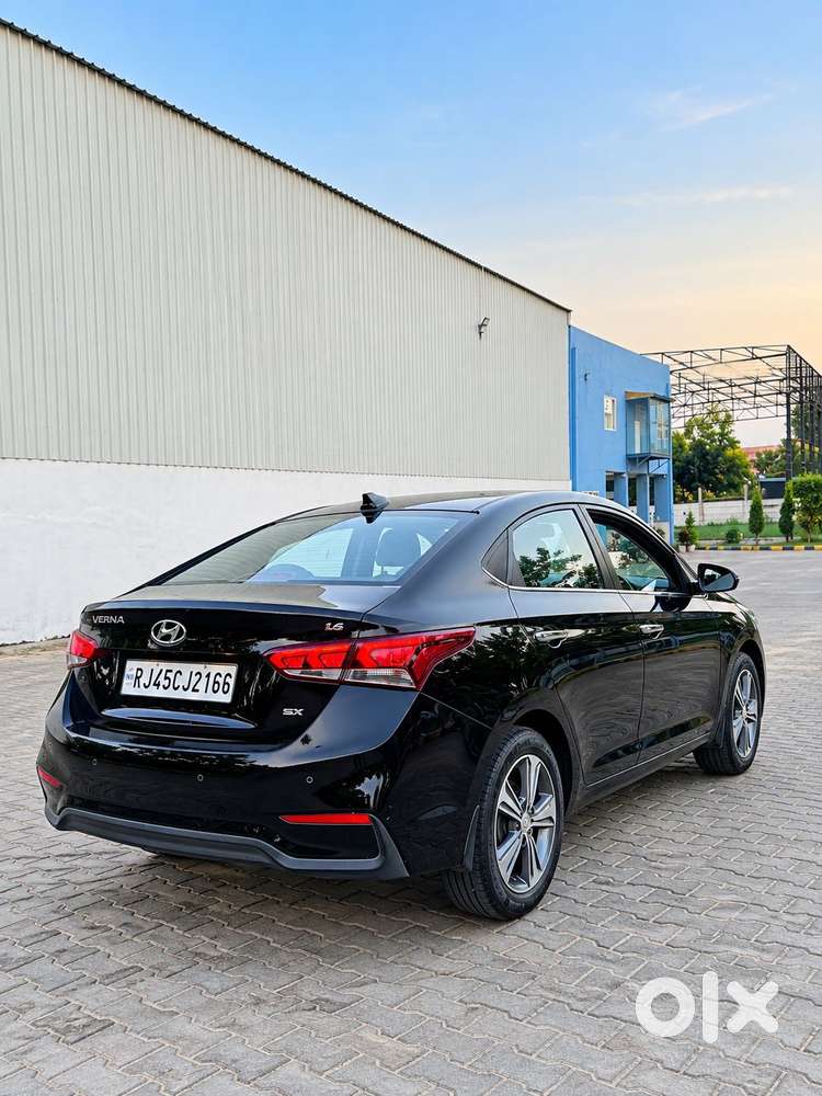 Hyundai Verna 1.6 Vtvt Sx, 2019, Petrol