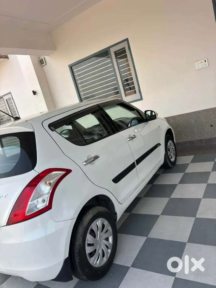 Maruti Suzuki Swift 2017 Diesel 85200 Km Driven