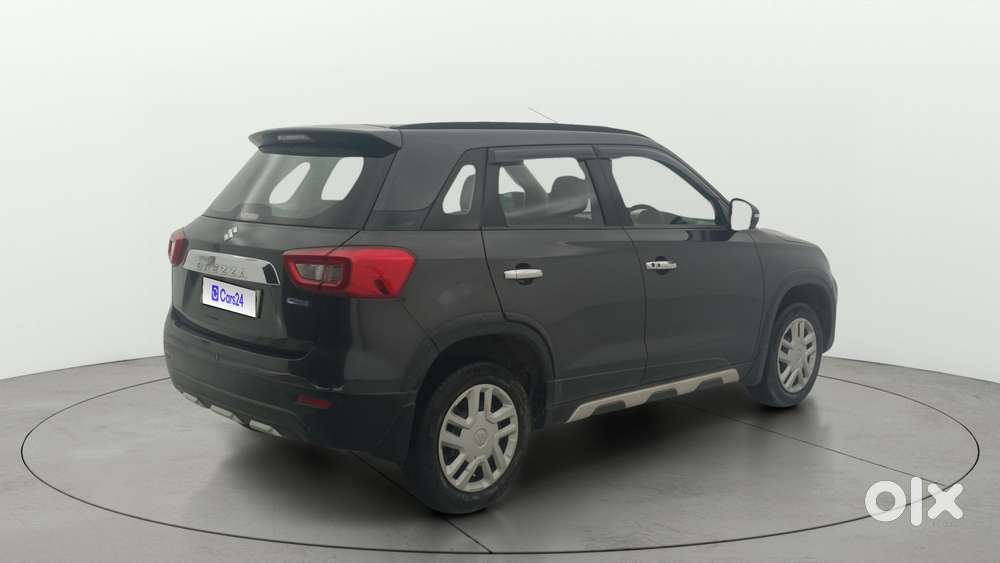 Maruti Suzuki Vitara Brezza 1.5 Vxi At, 2021, Petrol