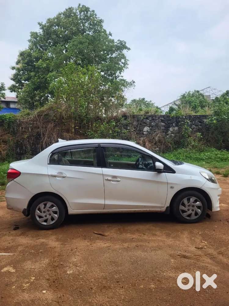 Honda Amaze Special Edition.manual.deisel .