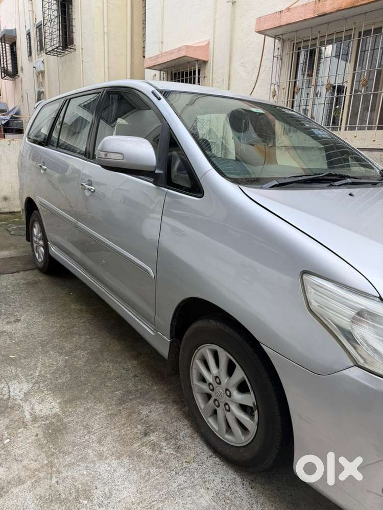Toyota Innova Diesel 2012