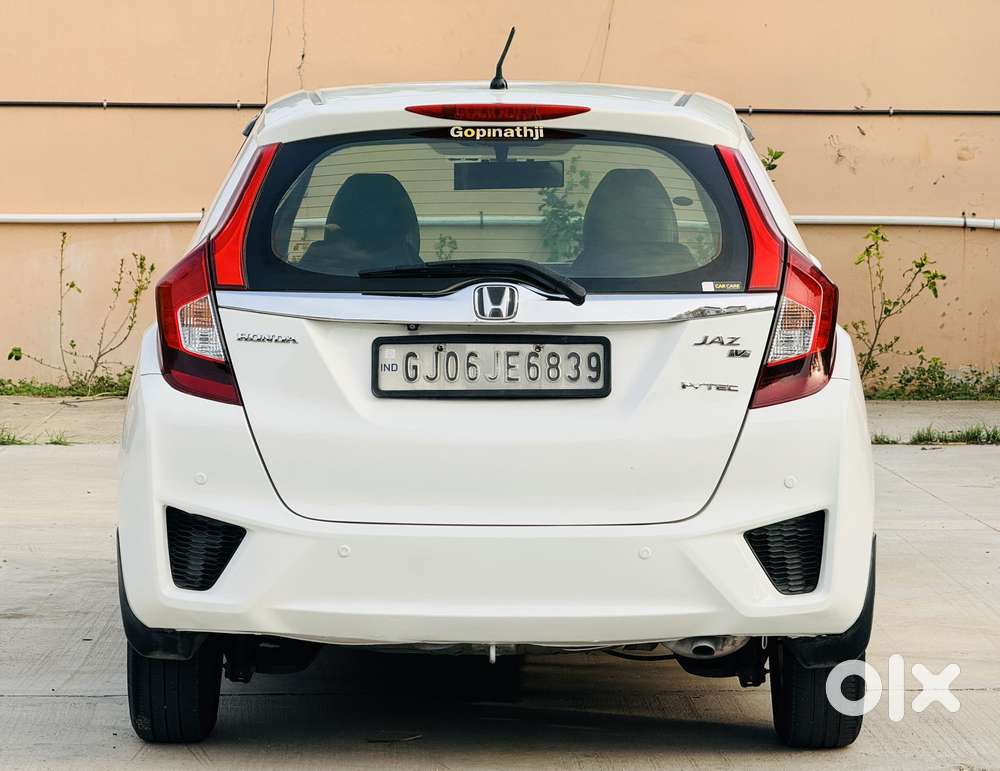 Honda Jazz V Automatic, 2015, Petrol