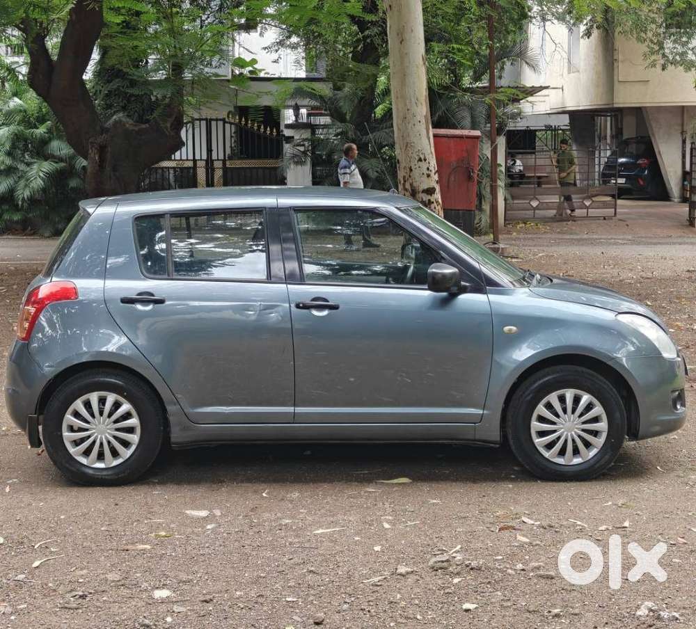 Maruti Suzuki Swift Vxi Cng, 2010, Cng & Hybrids