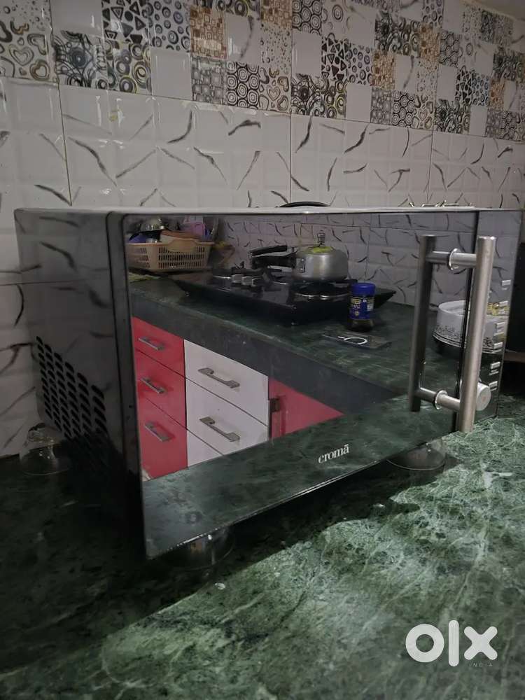 Microwave Croma Under Standard Warranty