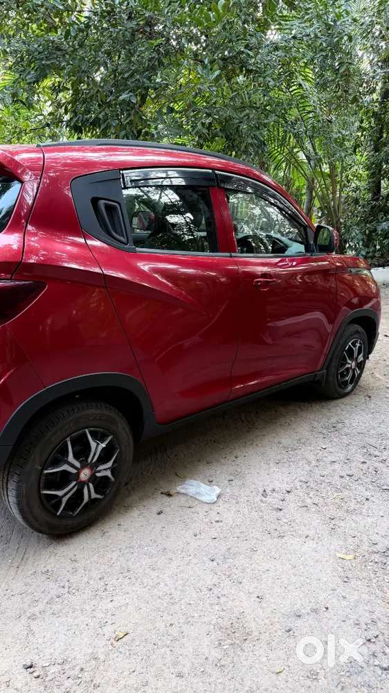 Mahindra Kuv 100 2016 Petrol 37300 Km Driven