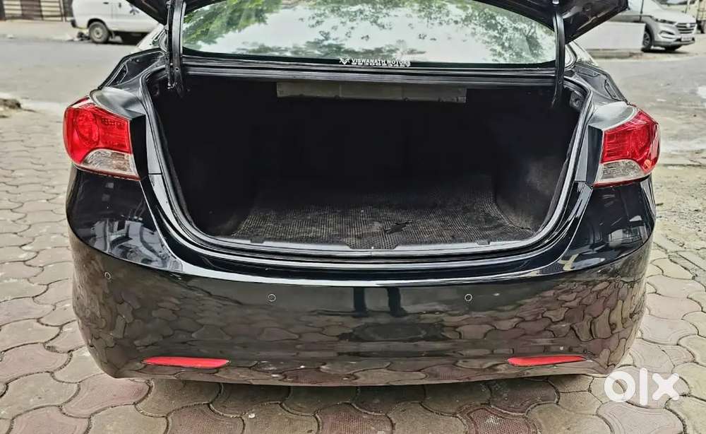 Hyundai Elantra Diesel Manual 2012