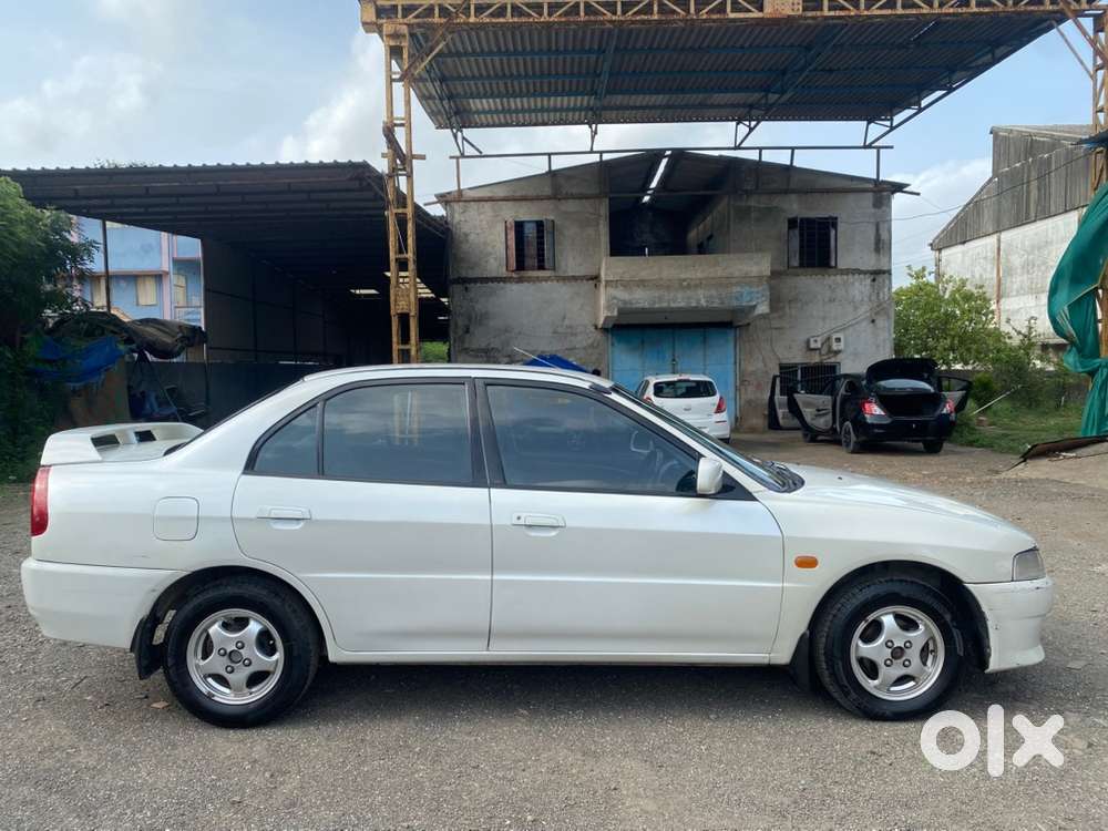 Mitsubishi Lancer Lxi Petrol 2006