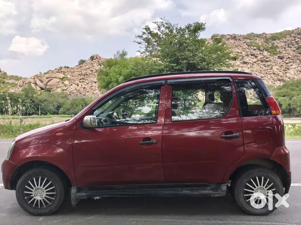 Mahindra Quanto 1.5 C2 2013