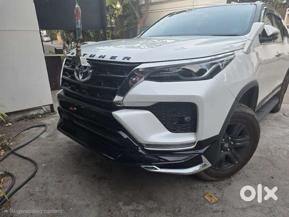 Toyota Fortuner Leader 2025 4x2 Mt