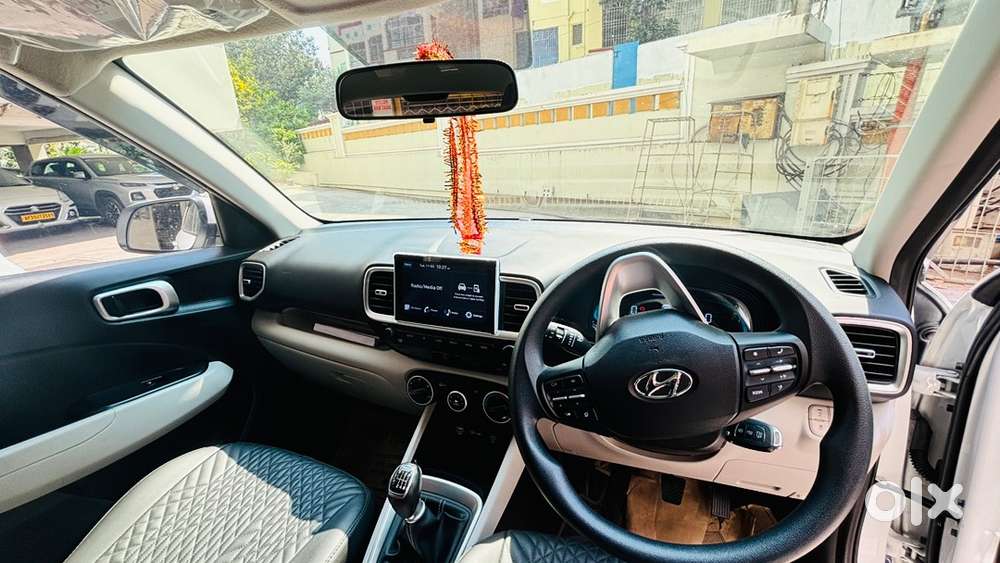 Hyundai Venue Turbo Dct 2024