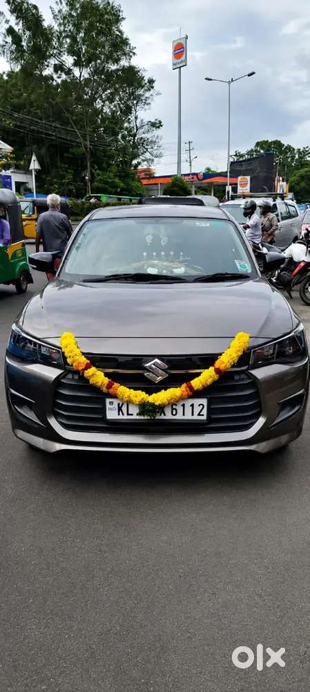 Maruti Suzuki Dzire 2024  December  Reverse Camera   Company Service
