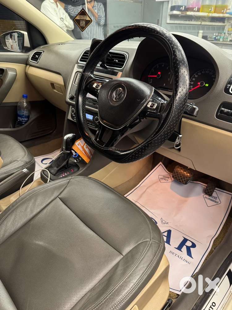 Volkswagen Vento 1.2 Tsi Automatic - 2016